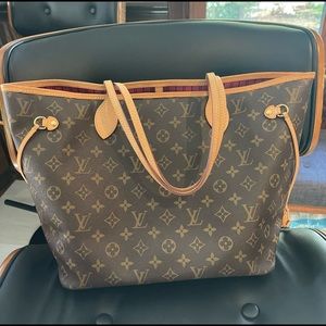 Louis Vuitton neverfull mm